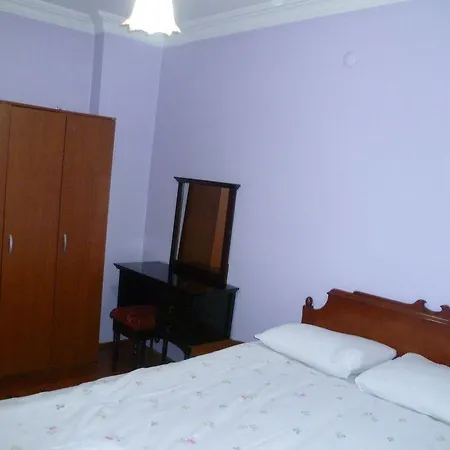 Hotel Ekim 3*
