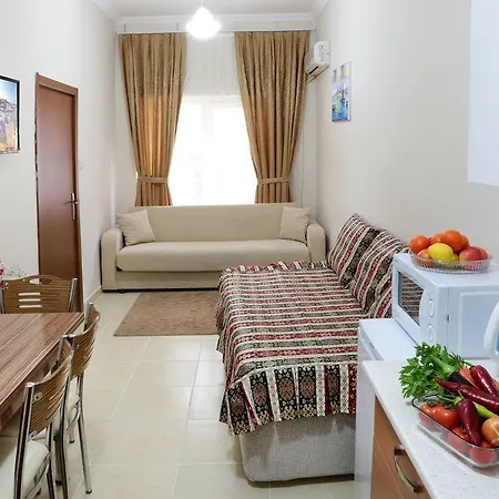 Ekim Hotel