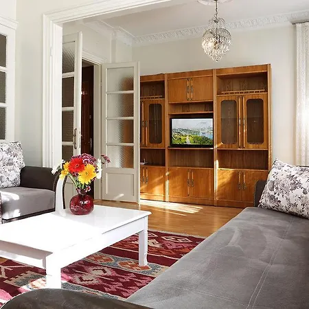 Ekim Hotel 3*