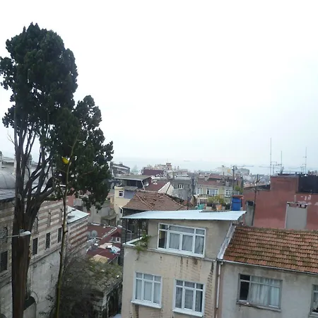 Hotel Ekim 3*